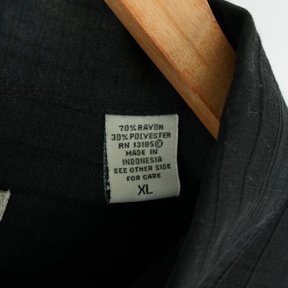 Batik Bay Shirt Mens XL Black Long Sleeve Button Front Rayon Blend - Picture 5 of 8